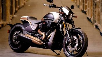 Harley-Davidson FXDR:   