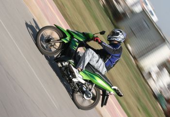 ������ ����������: Kawasaki ZX 130