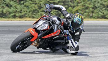 �������� ���� ������: KTM Duke 790