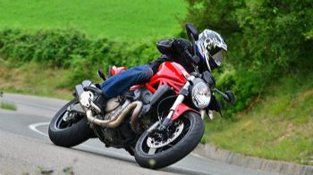 Ducati Monster 821: To  