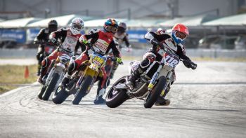 Supermoto, 2 :   -