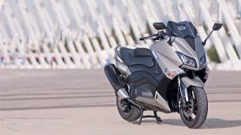 : YAMAHA TMAX