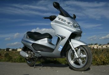   Piaggio X8 250 ie