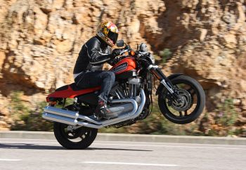 Harley-Davidson XR1200: Sport Harley; 