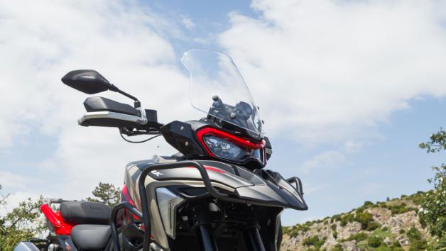 Benelli TRK 702 X,
