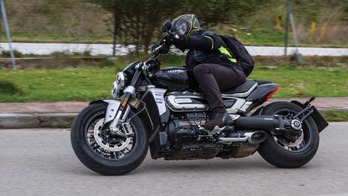 Test: Triumph Rocket 3 R
