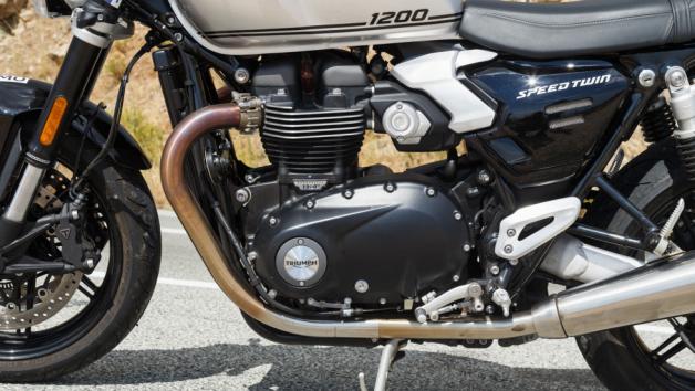 Χάρη στους νέους εκκεντροφόρους, τις εισαγωγές και τα σώματα ψεκασμού, η μέγιστη ισχύς του φτάνει πλέον στα 103,5 άλογα (105PS) στις 7.750σαλ, με ροπή στα ίδια 112 Nm, αλλά πιο χαμηλά πλέον στις 4.250σαλ.