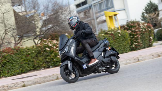 Σε μια σύντομη στάση, μπορείς να αναπροσαρμόσεις όποια ρύθμιση επιθυμείς μέσω του σύντομου  μενού που αναδύεται στην TFT οθόνη με το πάτημα ενός κουμπιού ή να περιηγηθείς σε πιο λεπτομερείς ρυθμίσεις μέσω του κεντρικού μενού. 