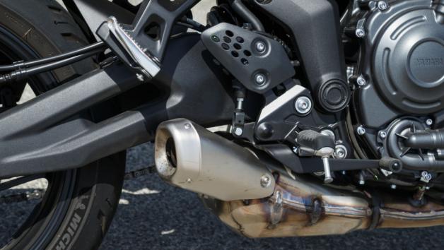 Αποκτά για πρώτη φορά Ride by Wire στην διαχείριση γκαζιού, ώστε να έχει 3 διαφορετικά Riding Modes (Street, Sport & Custom) και Traction Control ρυθμιζόμενο ως προς 2 επίπεδα με δυνατότητα απενεργοποίησης, όπως επίσης και το Cruise Control που όλοι περιμέναμε. 