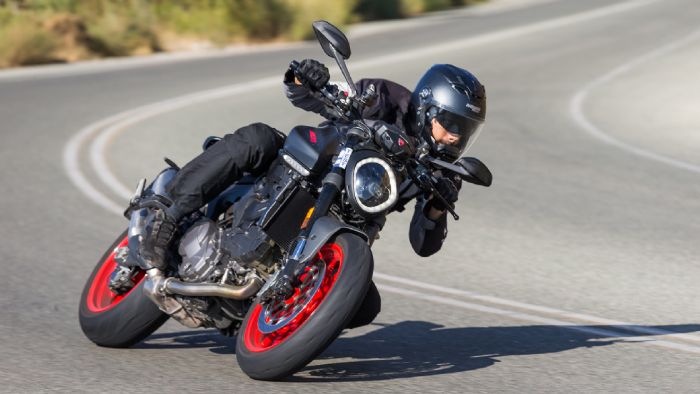 Ducati Monster 2021 Test 