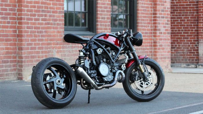 H Ducati Monster S2R Custom του Brent Smedley.