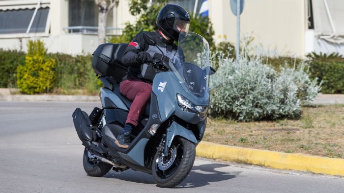 Yamaha NMAX 125 : 3.290 ευρώ 