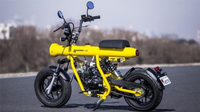 Δείτε την συγκεντρωτική κατασκευή γύρω από τον κεντρικό σωλήνα του πλαισίου. 