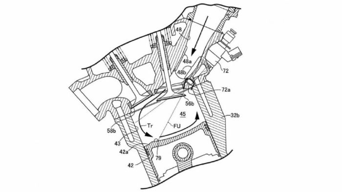Στο εσωτερικό ενός κυλίνδρου του νέου κινητήρα: Φαίνεται η χρήση μπεκ άμεσου ψεκασμού, στο πίσω μέρος, κοντά στην βαλβίδα εισαγωγής. 