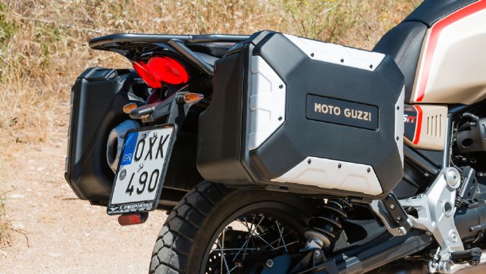 Test: Moto Guzzi V85TT Travel