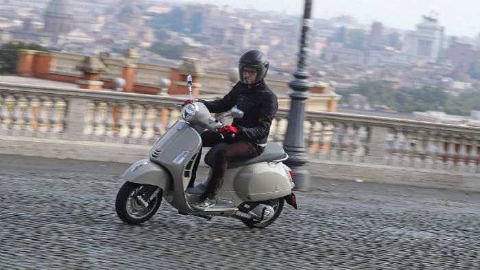 Vespa GTS 125-300 2023 – Οδηγούμε στην Ιταλία