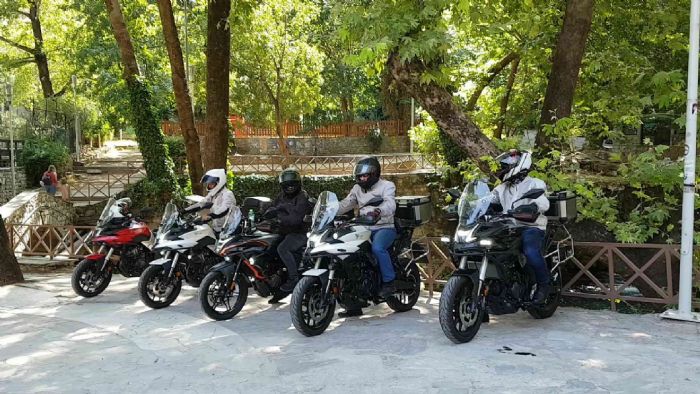 Φωτογραφίες από δράσεις του Voge Moto Club Hellas.