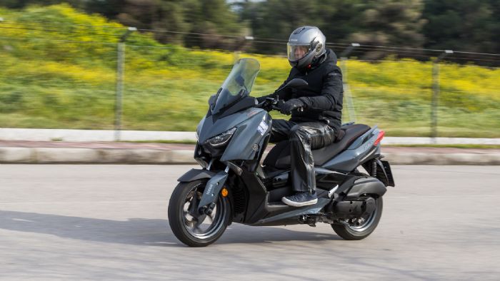 Yamaha XMAX 125 Tech MAX 2022 - Test