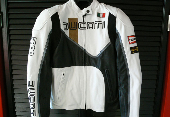 Μπουφάν IOM 78