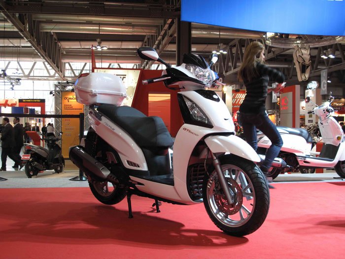 Νέο People GTi 300 Νέο People GTi 300