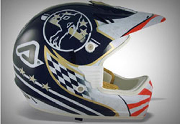 Off-road κράνη από την Acerbis