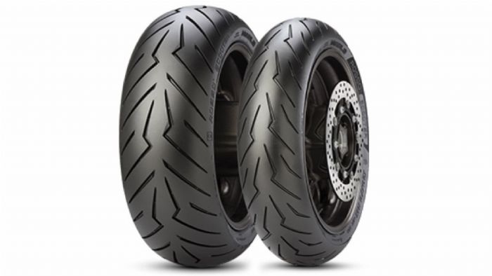 Pirelli Diablo Rosso Scooter 120/70-14 & 150/70-13