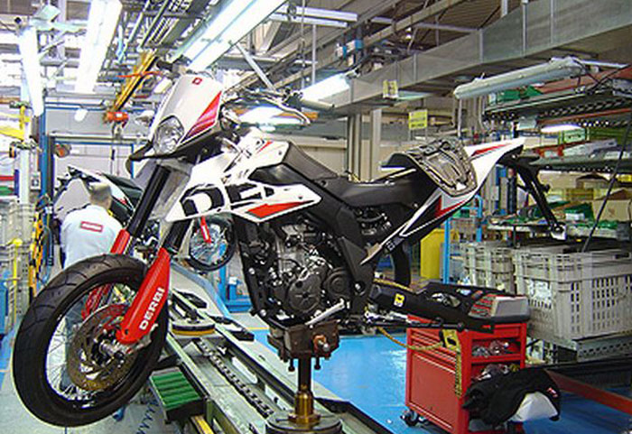 Τα νέα Derbi DRD & GPR 125…live!