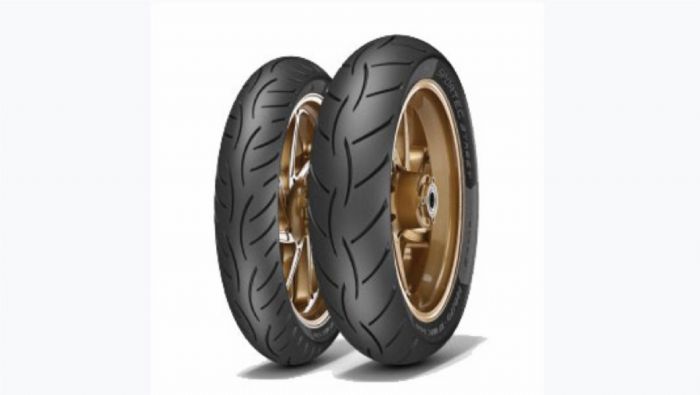 Metzeler Sportec Street