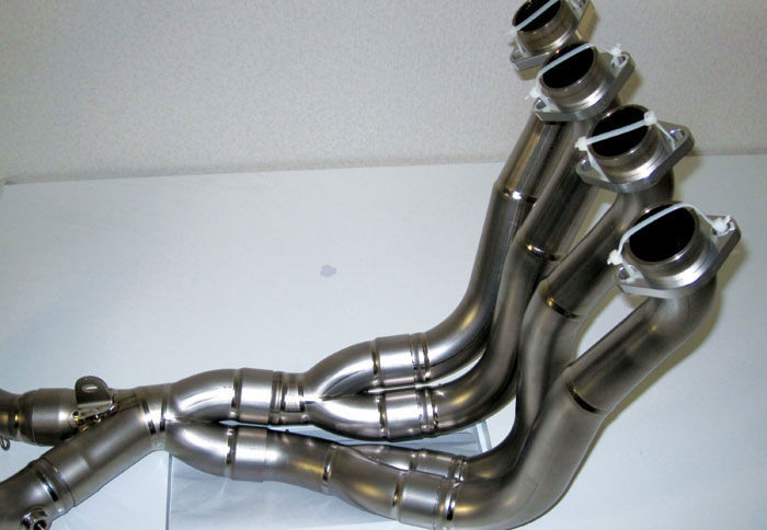 Συστήματα εξατμίσεων Titanium Force