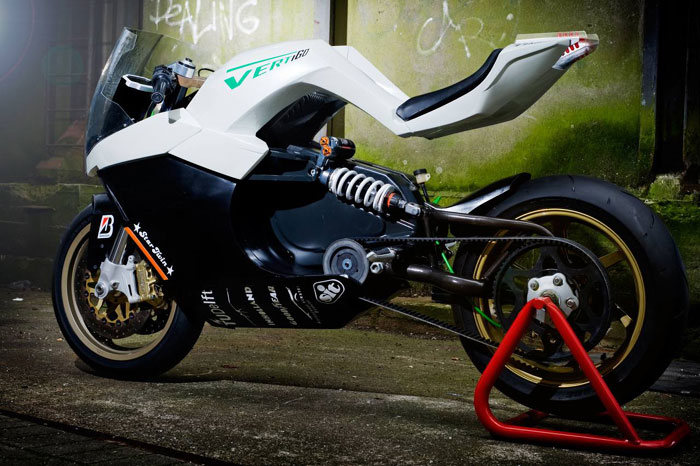 ¶λλο ένα ηλεκτροκίνητο SS…