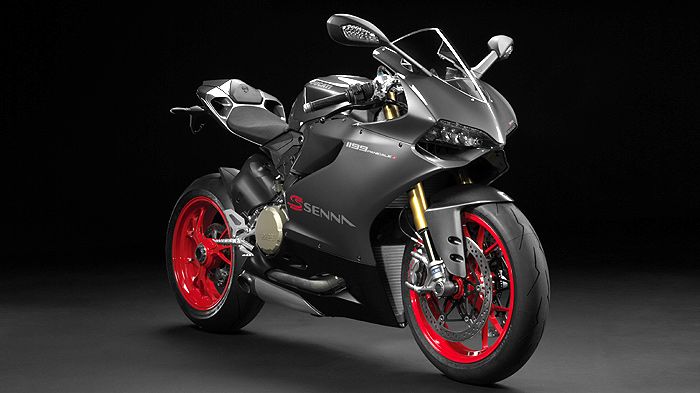 Στη βραζιλιάνικη έκθεση μοτοσικλέτας στο Sao Paolo παρουσιάστηκε το περιορισμένης παραγωγής 1199 Panigale S Senna.