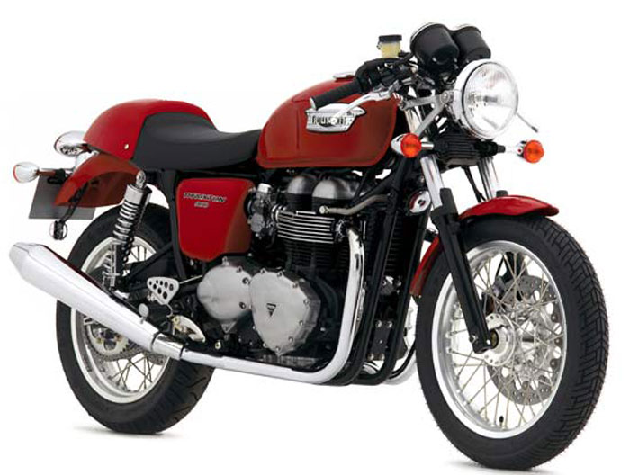 «Μεγαλύτερο» γίνεται το Thruxton