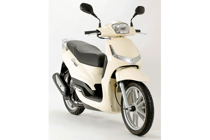 Peugeot Tweet 150 - Η γαλλική επανάσταση