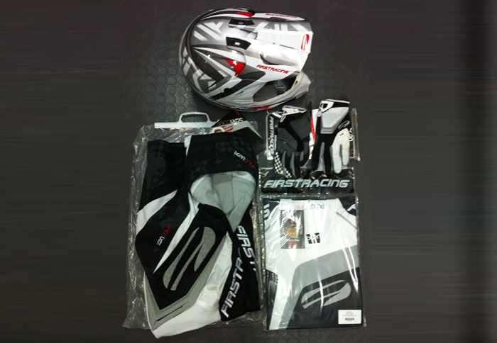 Ένδυση ENDURO με έκπτωση έως 50%