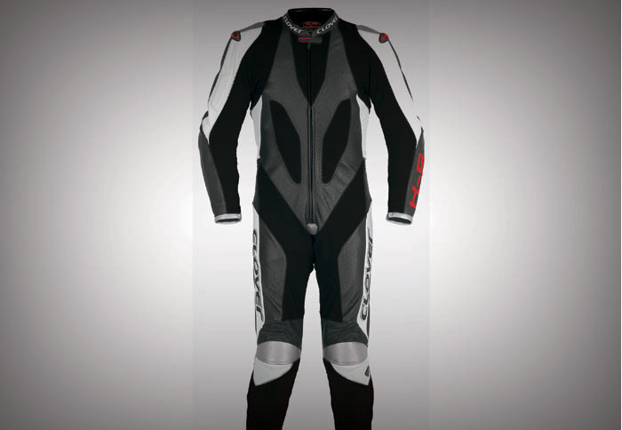 Φόρμα για χρήση supermoto από την Clover