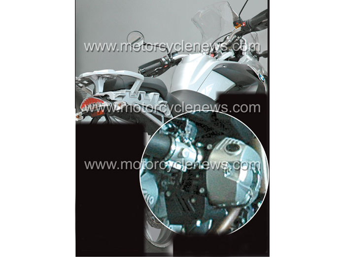 Πρώτη φωτογραφία του ανανεωμένου μοντέλου Πρώτη φωτογραφία του ανανεωμένου μοντέλου