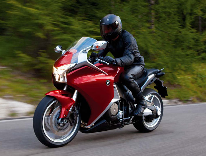 Ένα VFR 1200F κάθε 90 δευτερόλεπτα!