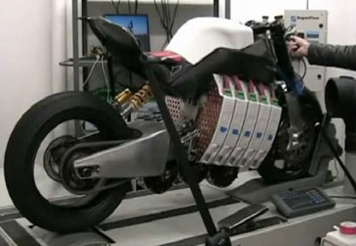 Ηλεκτρικό supersport με δυνατότητα…upgrade!