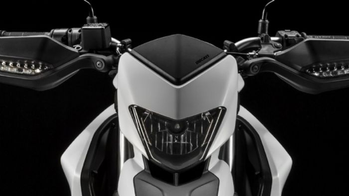 Το εμπρός μέρος περιμένουμε να έχει μικρές αλλαγές.