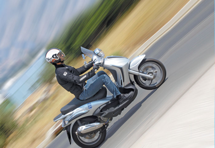 Αφιέρωμα: Scooter με τροχούς 16 ιντσών  