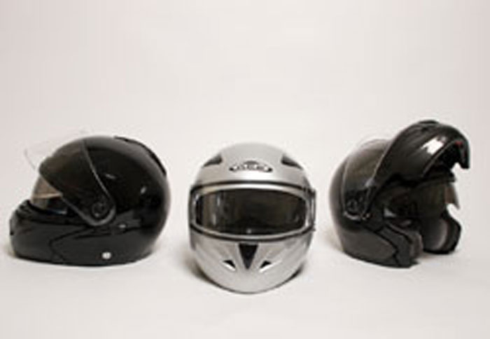 Ανοιγόμενα κράνη από την Ace