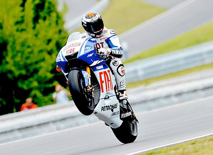 Ανανέωσε ο Lorenzo στη Yamaha