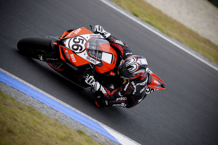 Ντεμπούτο της Aprilia RSV4 Ντεμπούτο της Aprilia RSV4