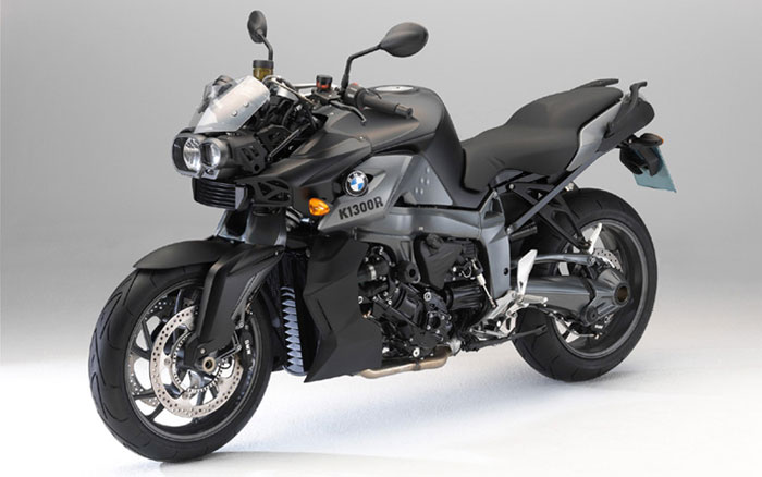 Νέες εκδόσεις για τα BMW K1300R & F800ST 