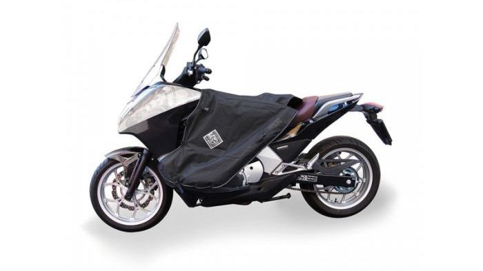 Κρατήστε τα πόδια σας ζεστά και στεγνά, με τις ποδιές scooter από την Tucanourba Κρατήστε τα πόδια σας ζεστά και στεγνά, με τις ποδιές scooter από την Tucanourbano.