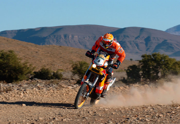 Συνεχίζει για 13η ημέρα το Ντακάρ
