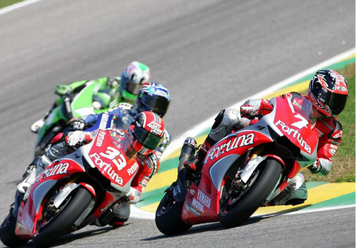 Εγκατέλειψαν Checa και Melandri