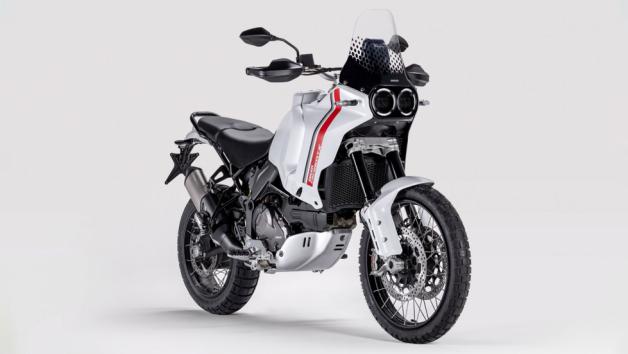 Ducati Desert X: Ίσως ό,τι πιο δυνατό οδηγήσαμε!