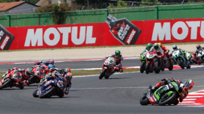 Τα WSBK επιστρέφουν μετά το καλοκαιρινό διάλειμμα Τα WSBK επιστρέφουν μετά το καλοκαιρινό διάλειμμα