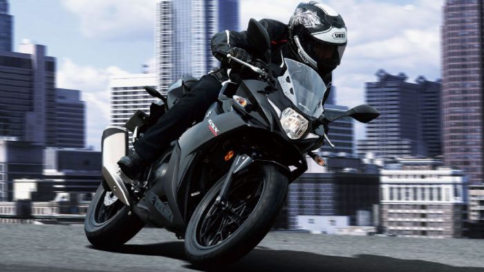 H νέα SUZUKI GSX250R ABS